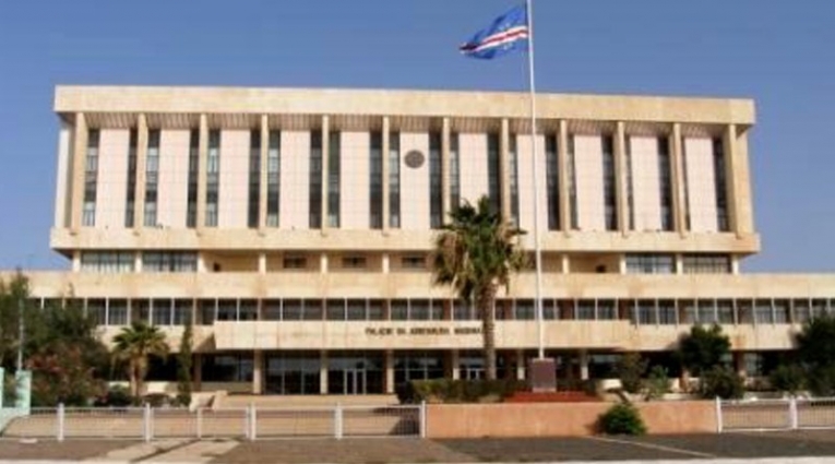 Assenbleia Nacional1