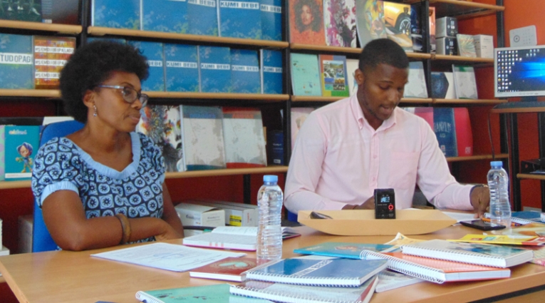 Conferencia Imprensa Kumi Bebe