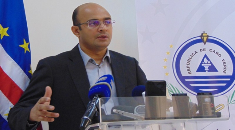 Paulo Rocha Ministro da Administração interna