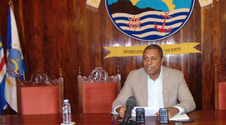 Augusto Neves presidente da Câmara Municipal de São Vicente1