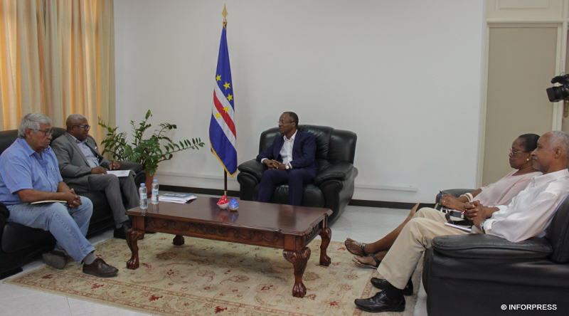 Encontro Associação Pro Praia e o primeiro ministro