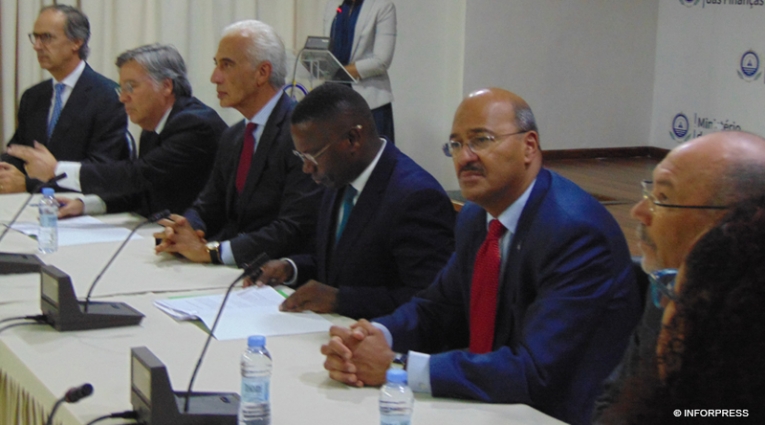 Governo compra as acções da Geocapital na Caixa Economia