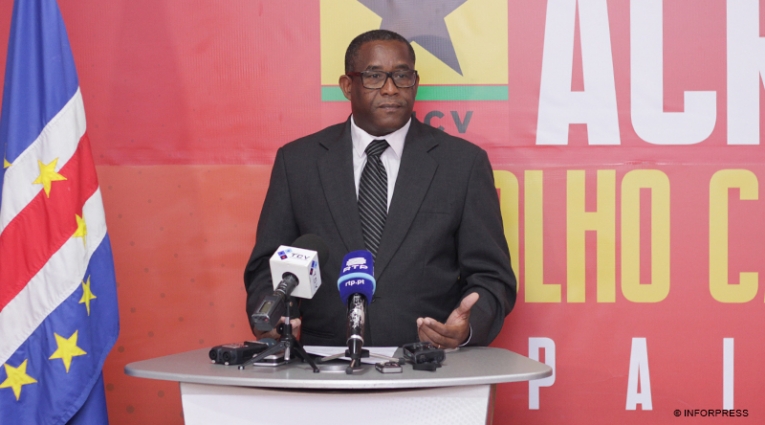 Julião Varela Conferência de empresa 01. 