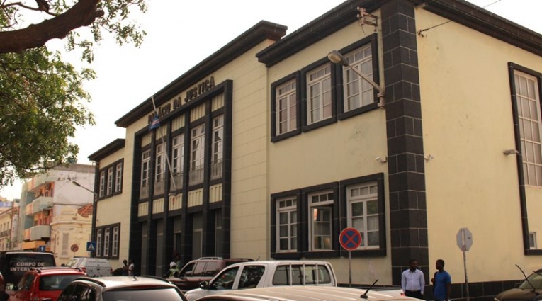 Tribunal da Praia 800x444 1