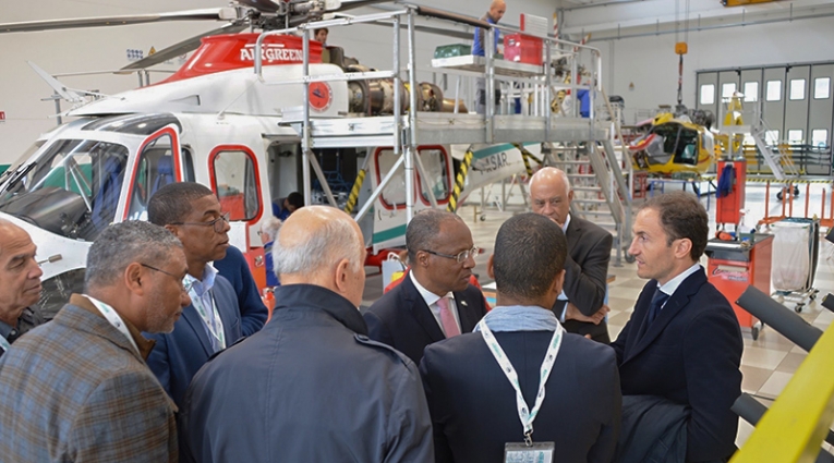 Ulisses Helicóptero