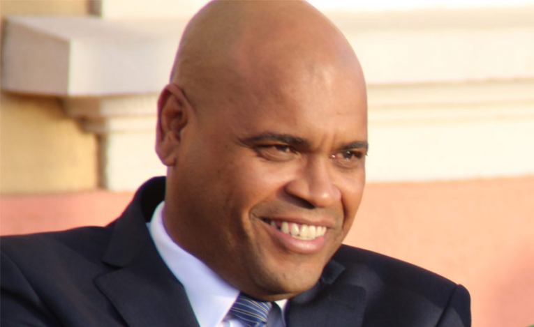 fernando elisio freire