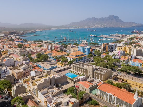 hotel oasis porto grande